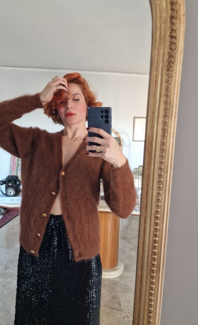 Cardigan vintage in lana angora terracotta - immagine 2
