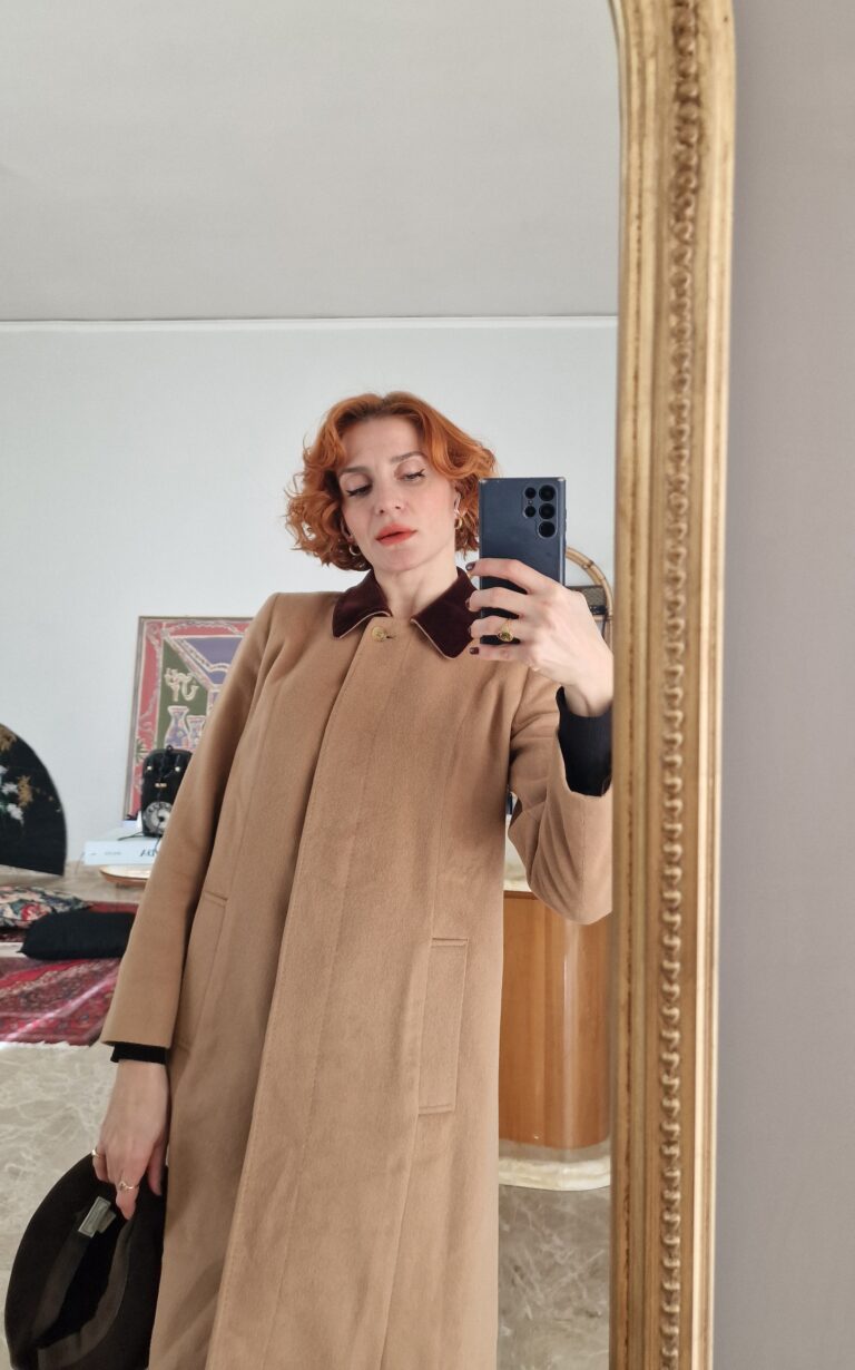 Cappotto vintage by Burberry's in Puro Cashmere cammello - immagine 4