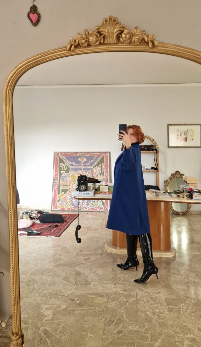 Moschino vintage blu coat in lana & Cashmere - immagine 10