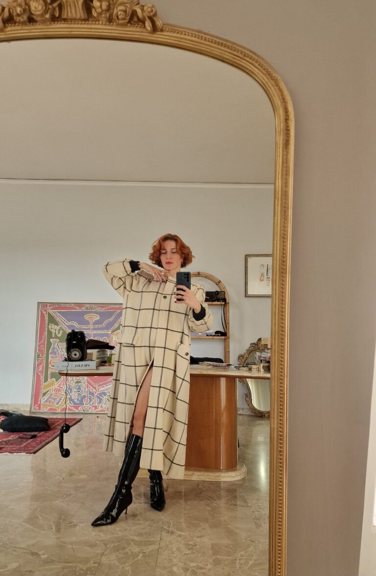 Cappotto vintage ma nuovo by Valentino a quadri - immagine 6