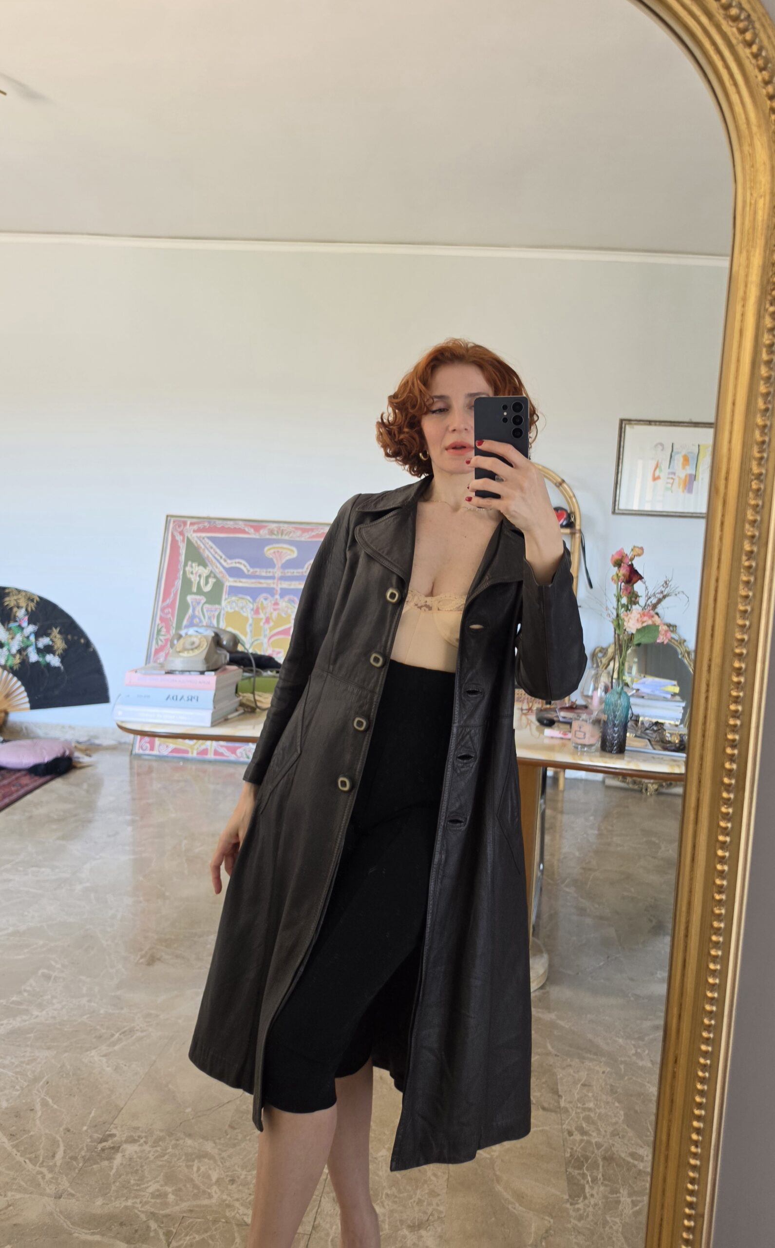 Trench coat vintage artigianale in vera pelle testa di moro tg40/42 - immagine 2