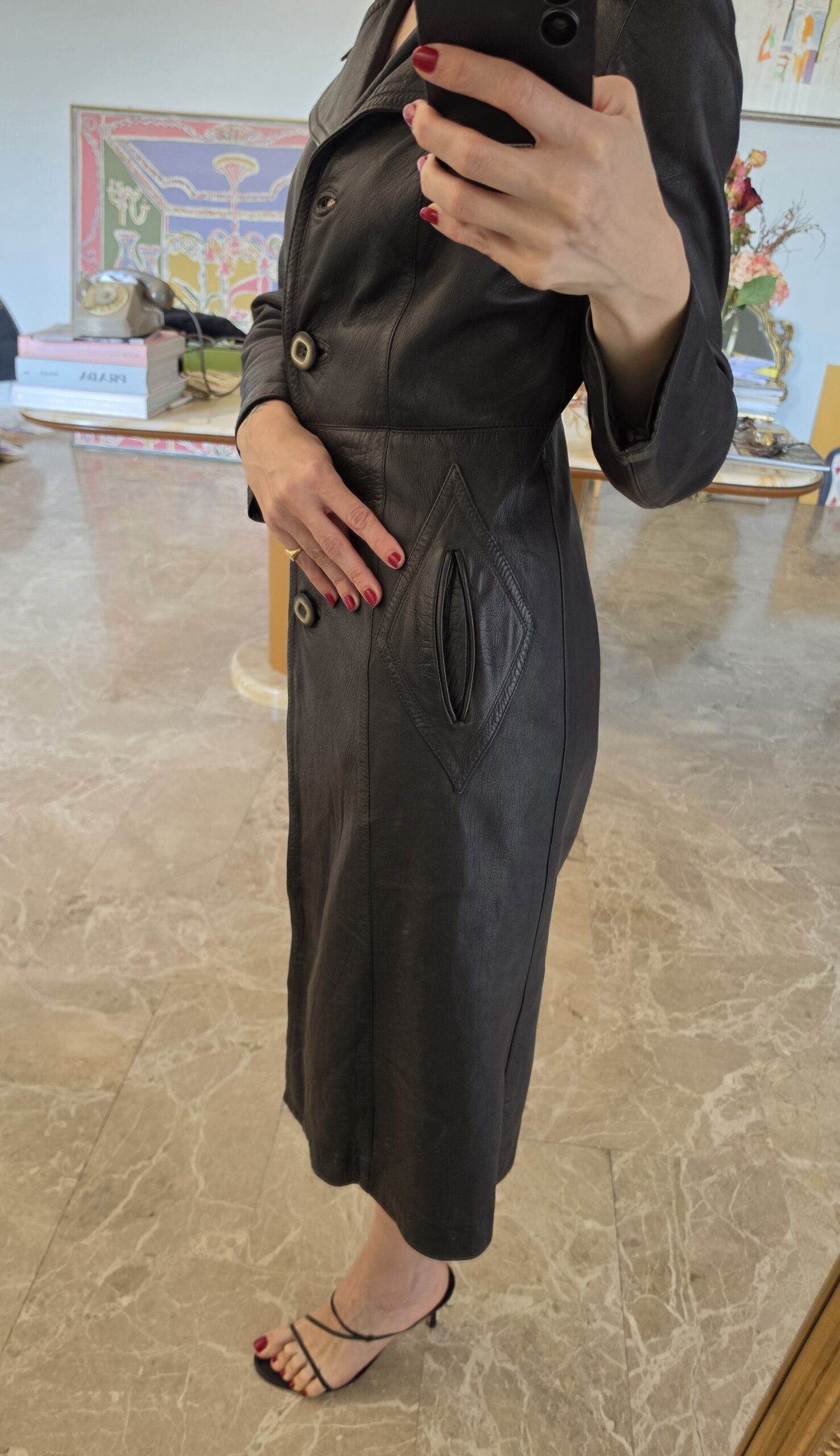 Trench coat vintage artigianale in vera pelle testa di moro tg40/42 - immagine 11