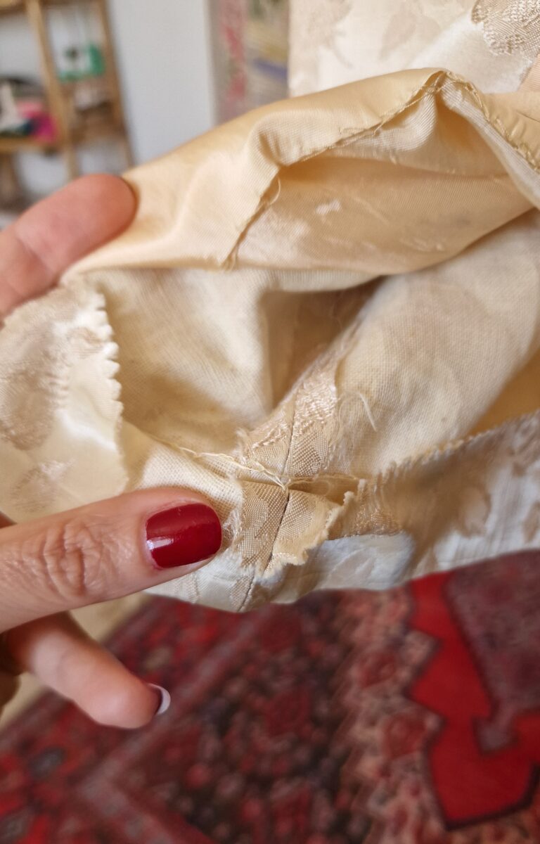 Capospalla vintage/antico in cotone di raso broccato champagne - immagine 13