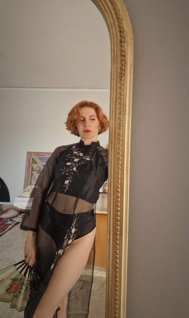 The Black organza Qipao dress - immagine 6