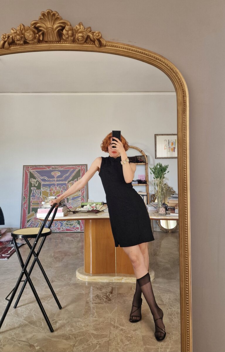 Abito Qipao nero in cotone damascato - immagine 4