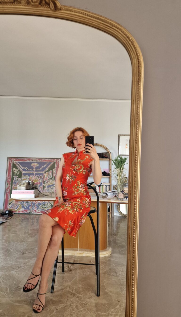 Abito Orientale in 100% Seta rosso corallo con fiori e dragoni tg 40/42