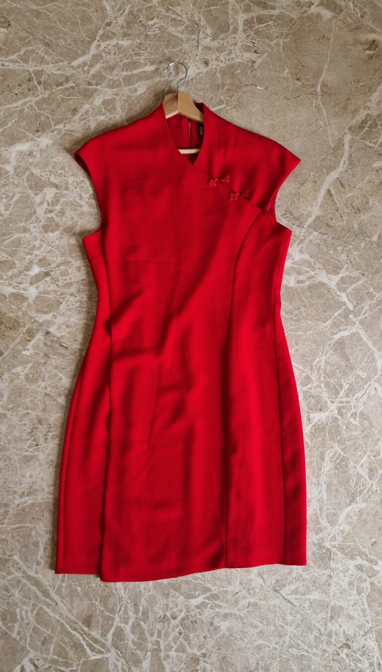 Abito Orientale rosso in crépe - immagine 8