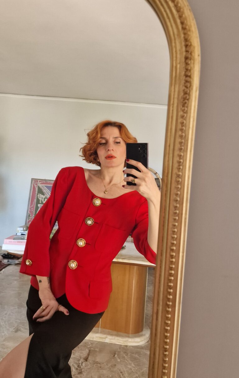 Moschino Couture vintage Red jacket bottoni gioiello - immagine 2