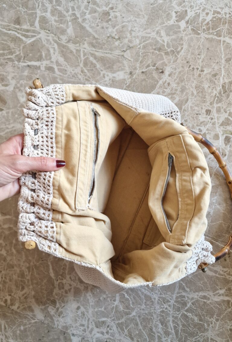 Borsa Sartoriale handamade uncinetto Ècru e manici in bambù - immagine 5