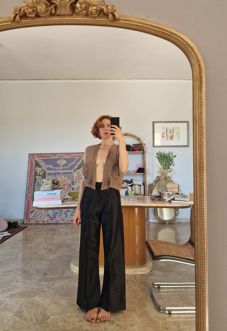 Pantaloni neri in shantung di seta foderati tg 38/40 - immagine 5