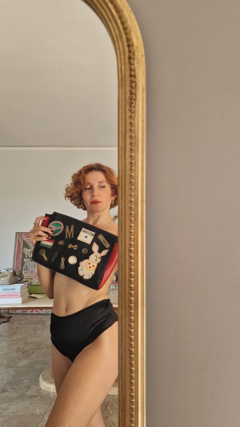 Clutch Moschino vintage 1993 d'archivio