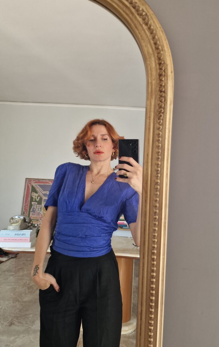 Completo vintage in Pura Seta blu indaco by Cacharel - immagine 3