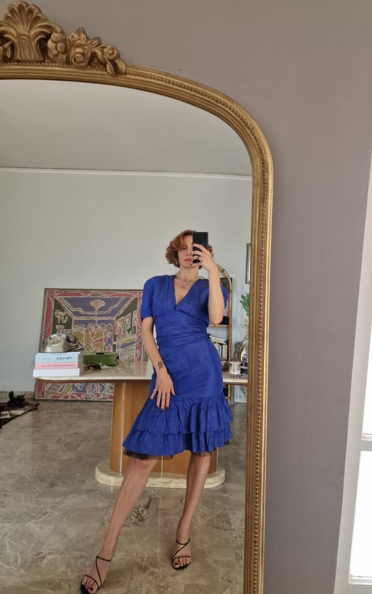 Completo vintage in Pura Seta blu indaco by Cacharel