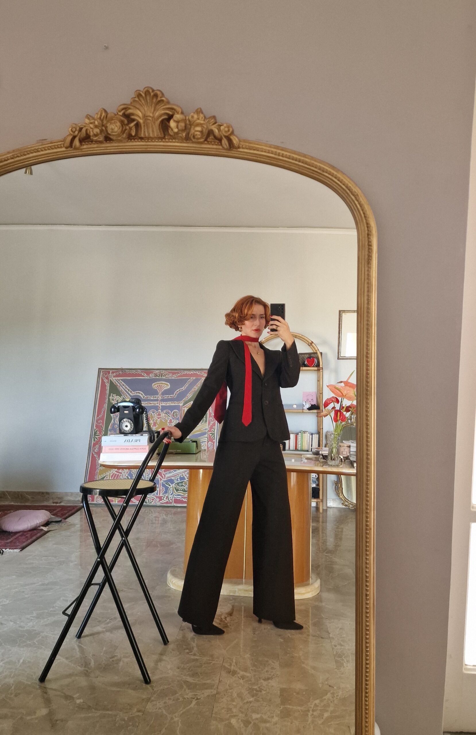 Tailleur vintage in lana cioccolato by Emporio Armani - immagine 2