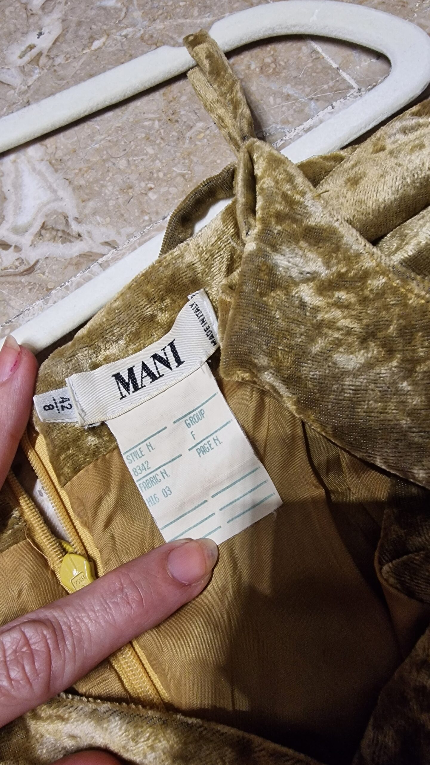 Abito vintage velluto di Mani by Armani tg38/40 - immagine 5