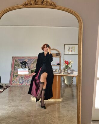 Cappotto lungo in Velluto nero e fodera rosa magenta
