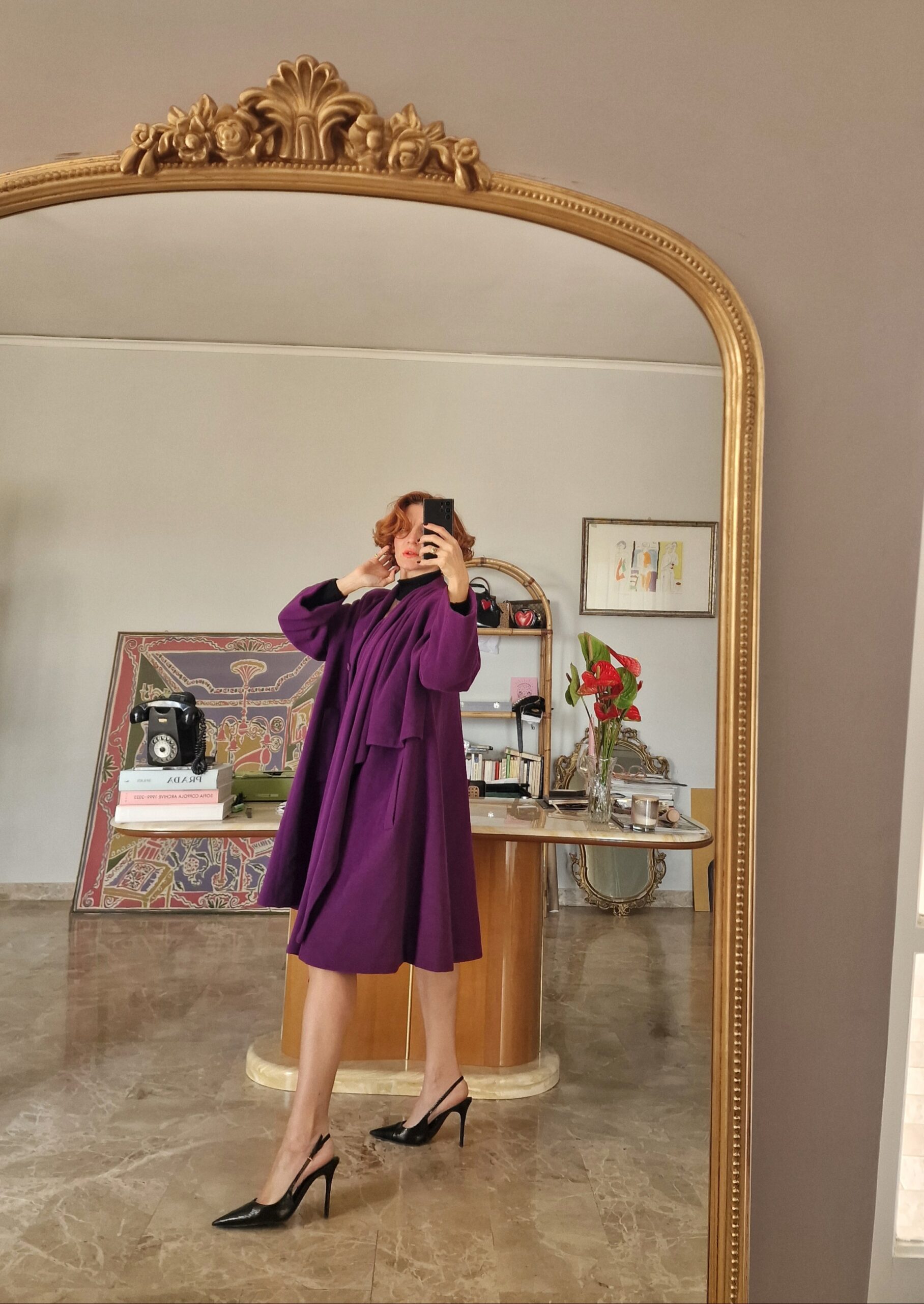 Cappotto mantella viola vintage by Byblos - immagine 2