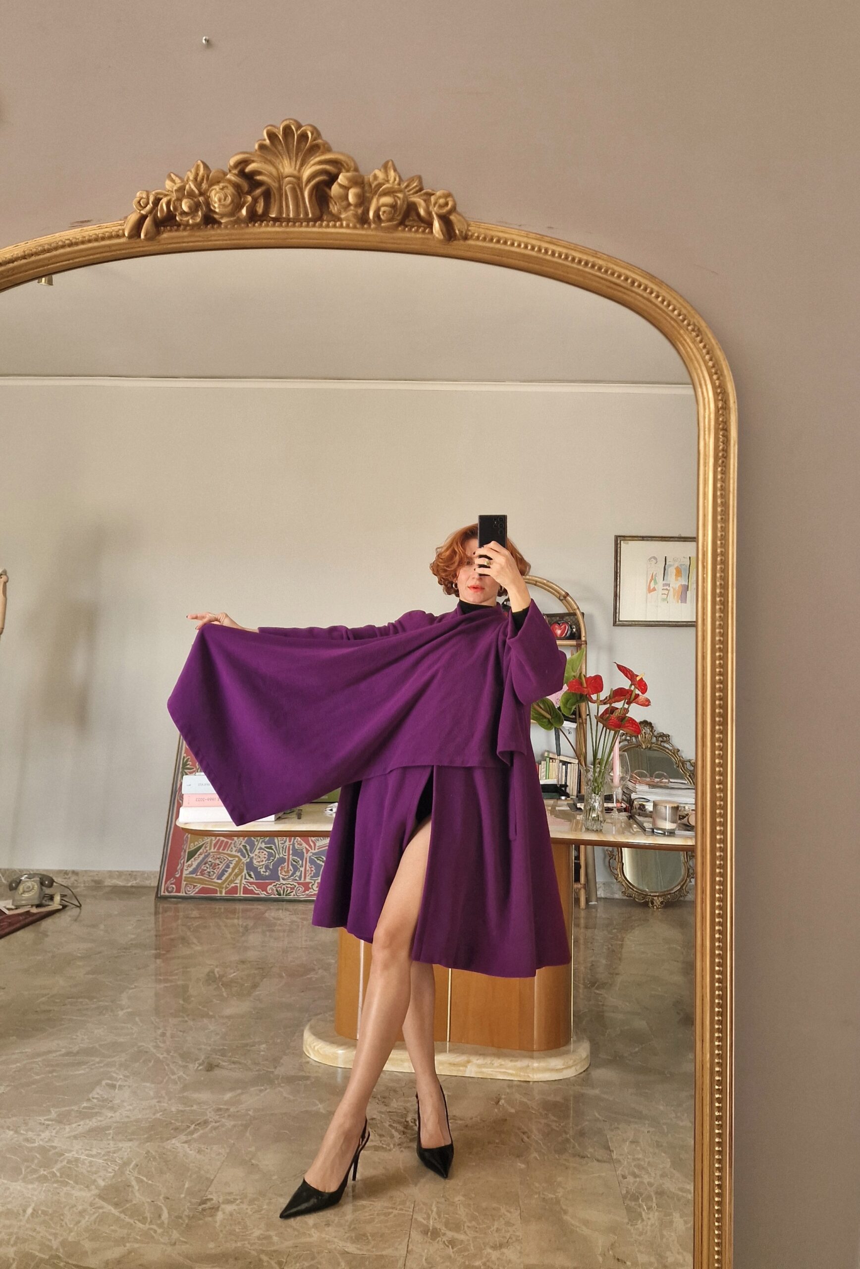 Cappotto mantella viola vintage by Byblos