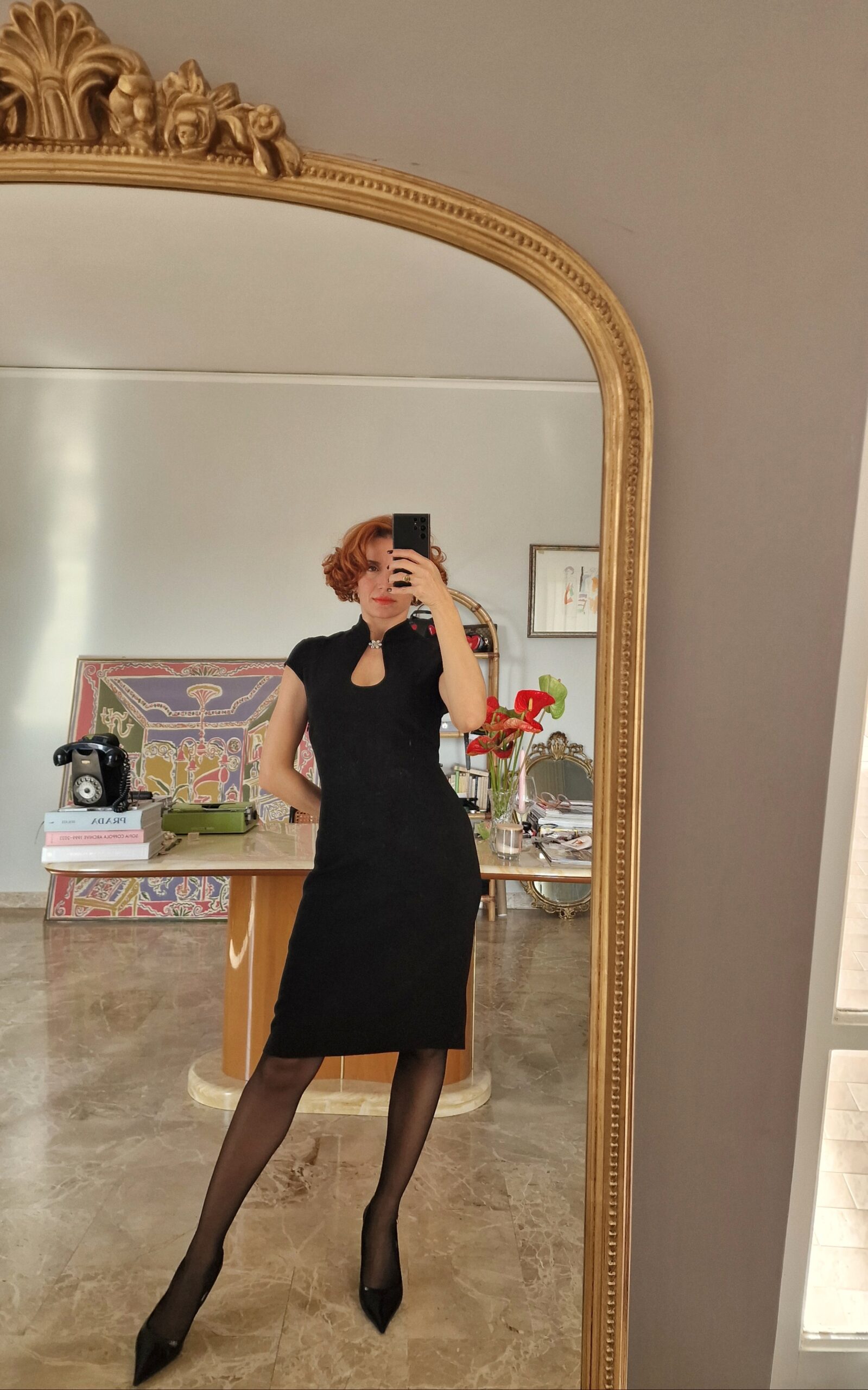 Abito Qiapo nero in crépe by Max Mara