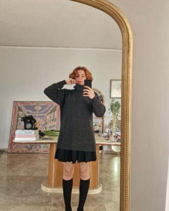 Maglione dolcevita grigio a costine in 100% Puro Cashmere