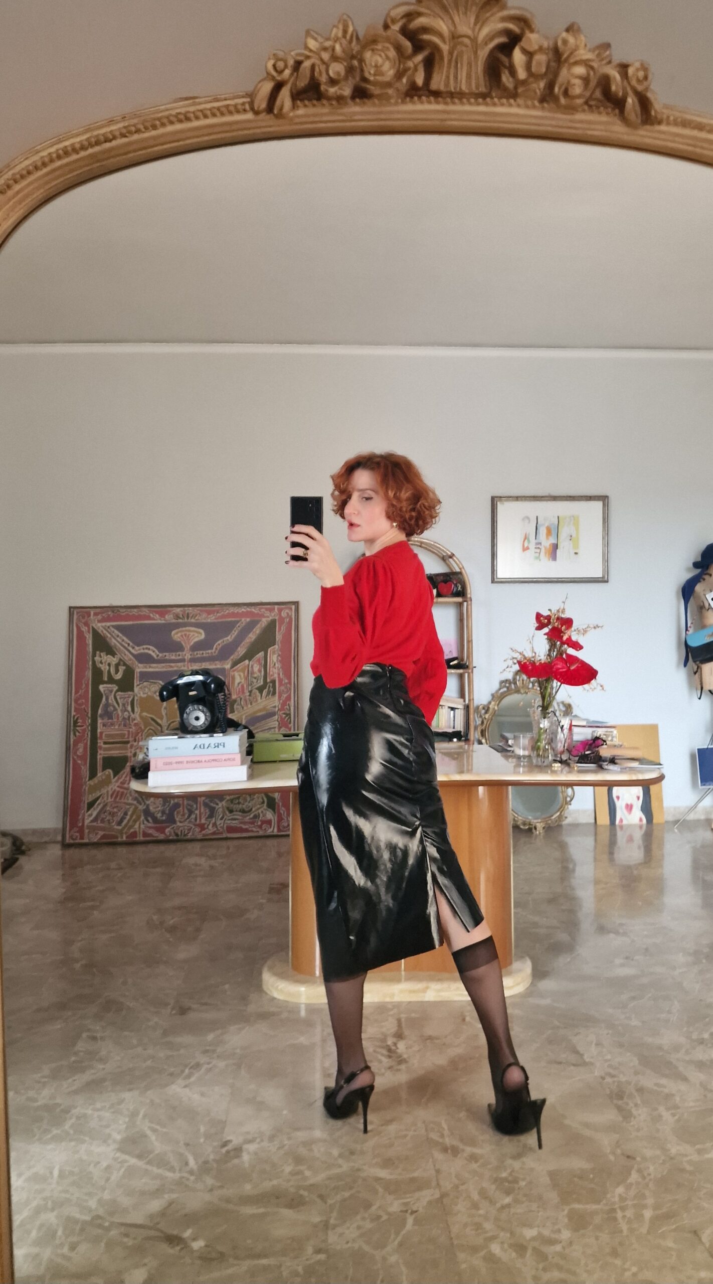 Gonna sartoriale in vinile nero tg 42 - immagine 9