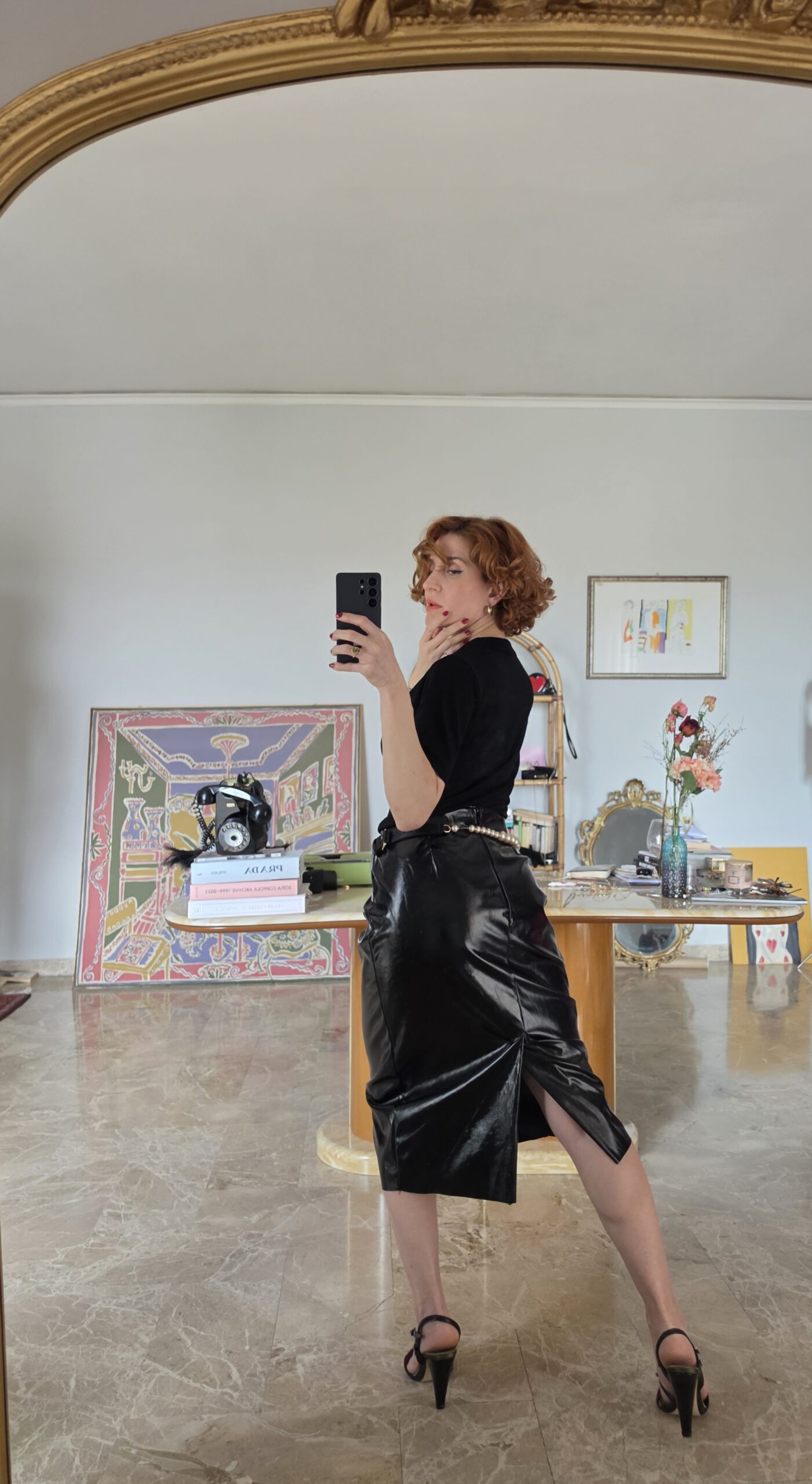 Gonna sartoriale in vinile nero tg 42 - immagine 6