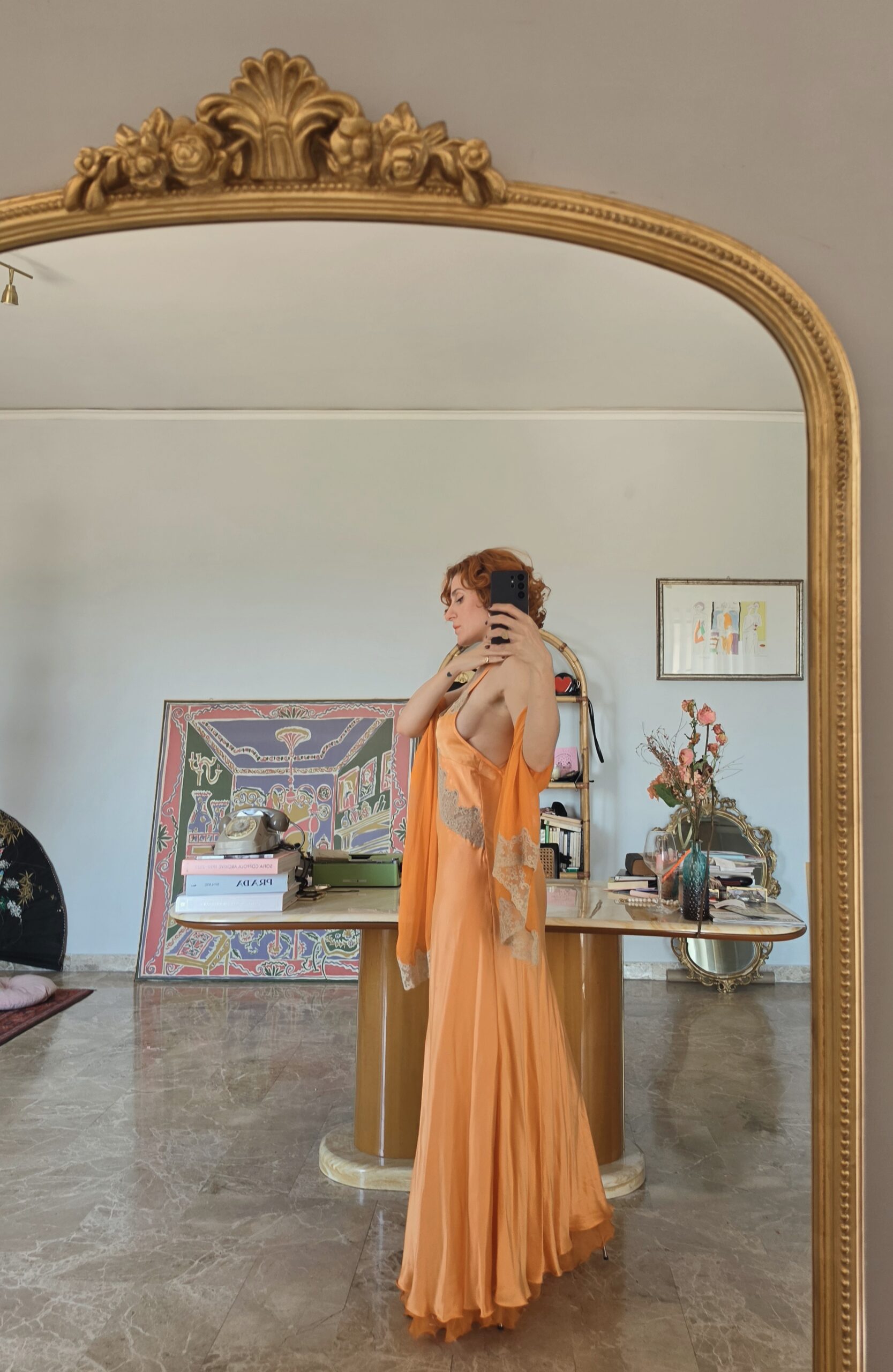 Capolavoro Abito lungo vintage Sartoriale in Pura Seta albicocca e pizzo Chantilly francese tg 42 - immagine 9