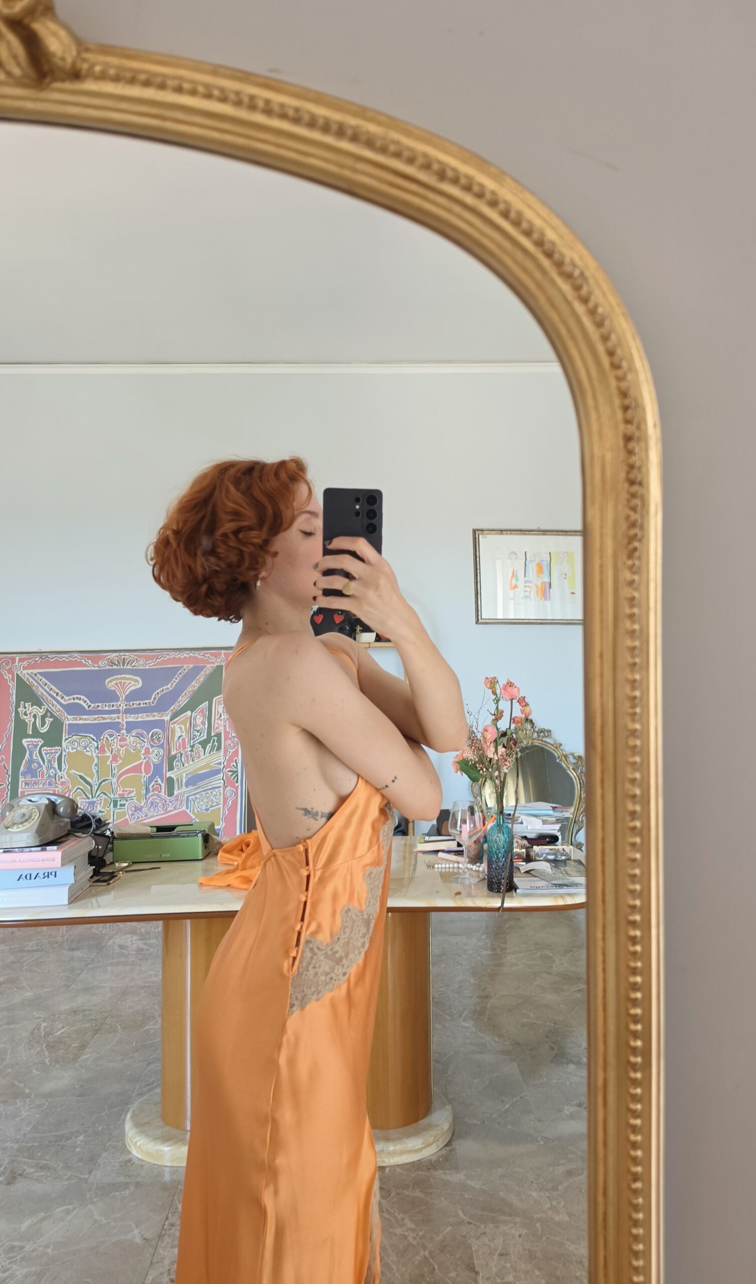 Capolavoro Abito lungo vintage Sartoriale in Pura Seta albicocca e pizzo Chantilly francese tg 42 - immagine 6
