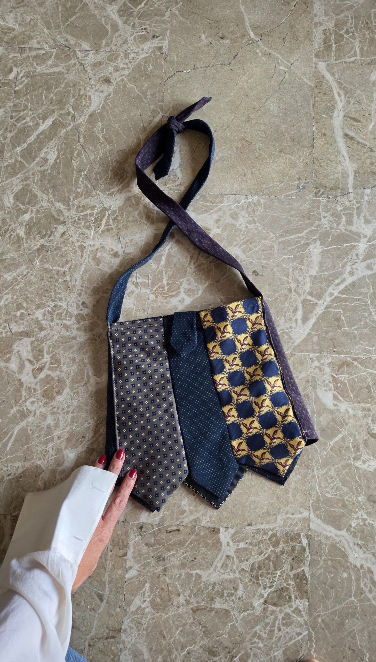 Borsa sartoriale con cravatte in Pura Seta - immagine 4