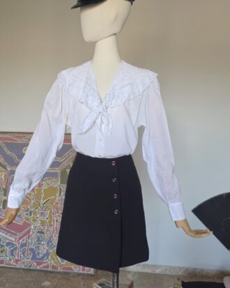 Camicia vintage con Maxi colletto alla Marinara Ricamato a mano