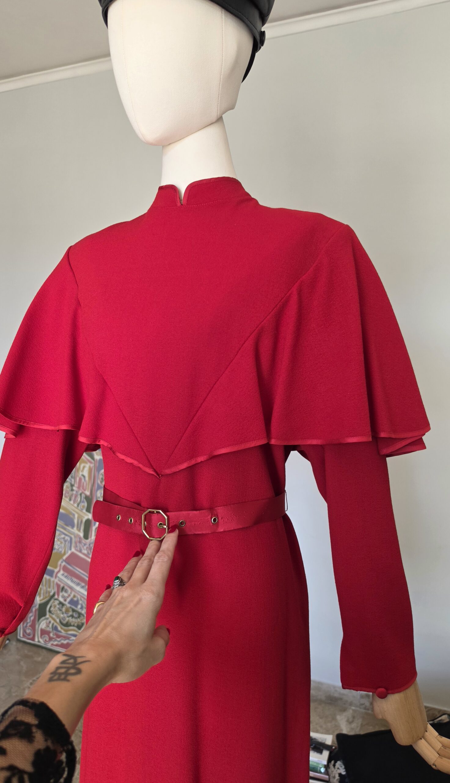 Cardinalizio Abito vintage d'archivio anni 70 by Pierre Cardin - immagine 9