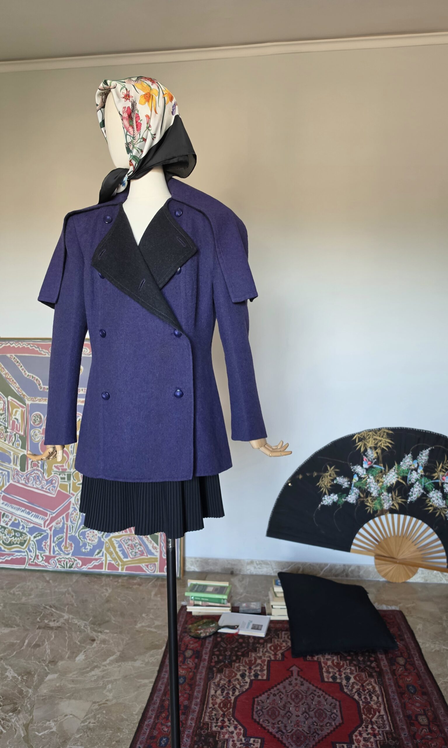 Giacca capospalla vintage anni 80 by Pierre Cardin Paris in Pura Lana viola/grigia - immagine 8