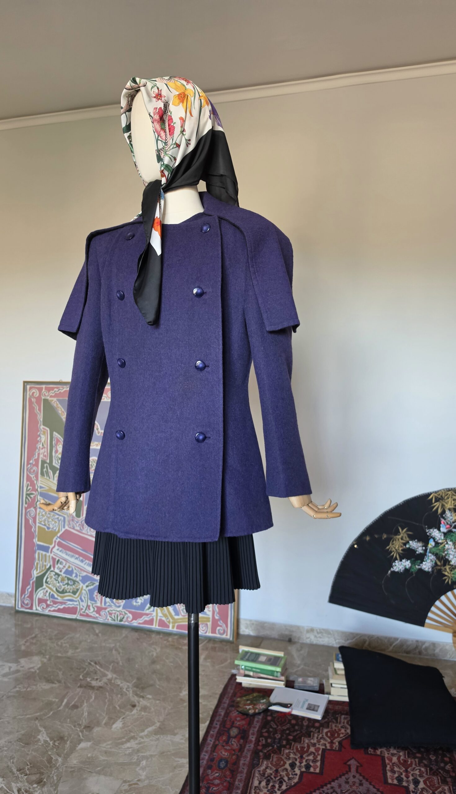 Giacca capospalla vintage anni 80 by Pierre Cardin Paris in Pura Lana viola/grigia - immagine 9