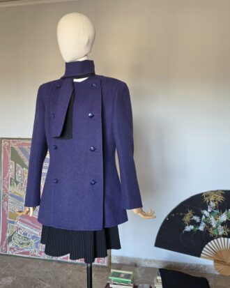 Giacca capospalla vintage anni 80 by Pierre Cardin Paris in Pura Lana viola/grigia