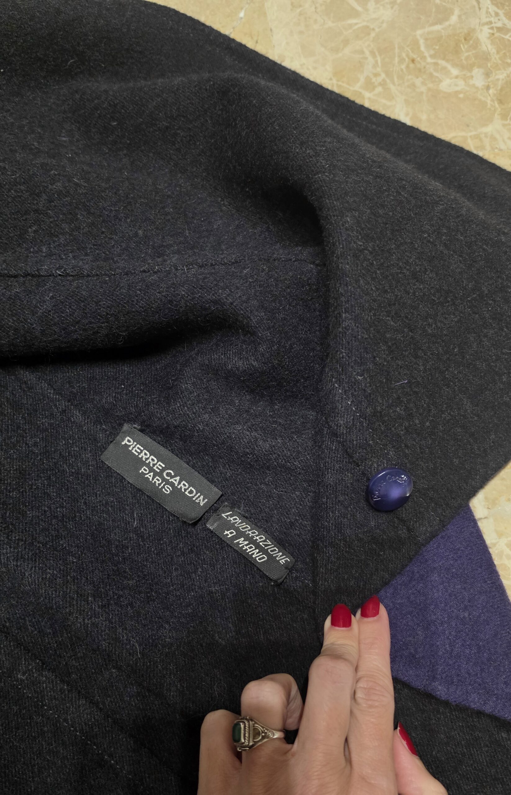 Giacca capospalla vintage anni 80 by Pierre Cardin Paris in Pura Lana viola/grigia - immagine 14